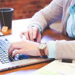 Chyby pri písaní knihy: 10 omylov začínajúcich autorov